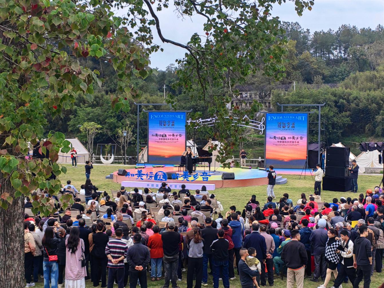 “出攤”即“出圈”！朱村“荷·咖啡”邀您一起聆聽經(jīng)典！